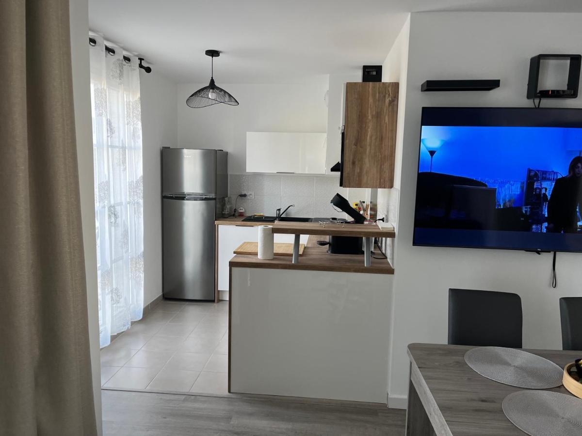Superbe Appartement Tres Confortable Serris Extérieur photo